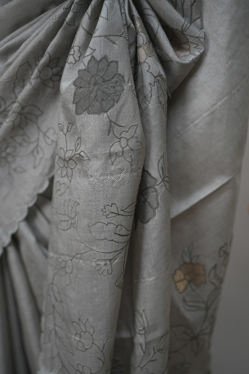 Applique Saree TSA3072