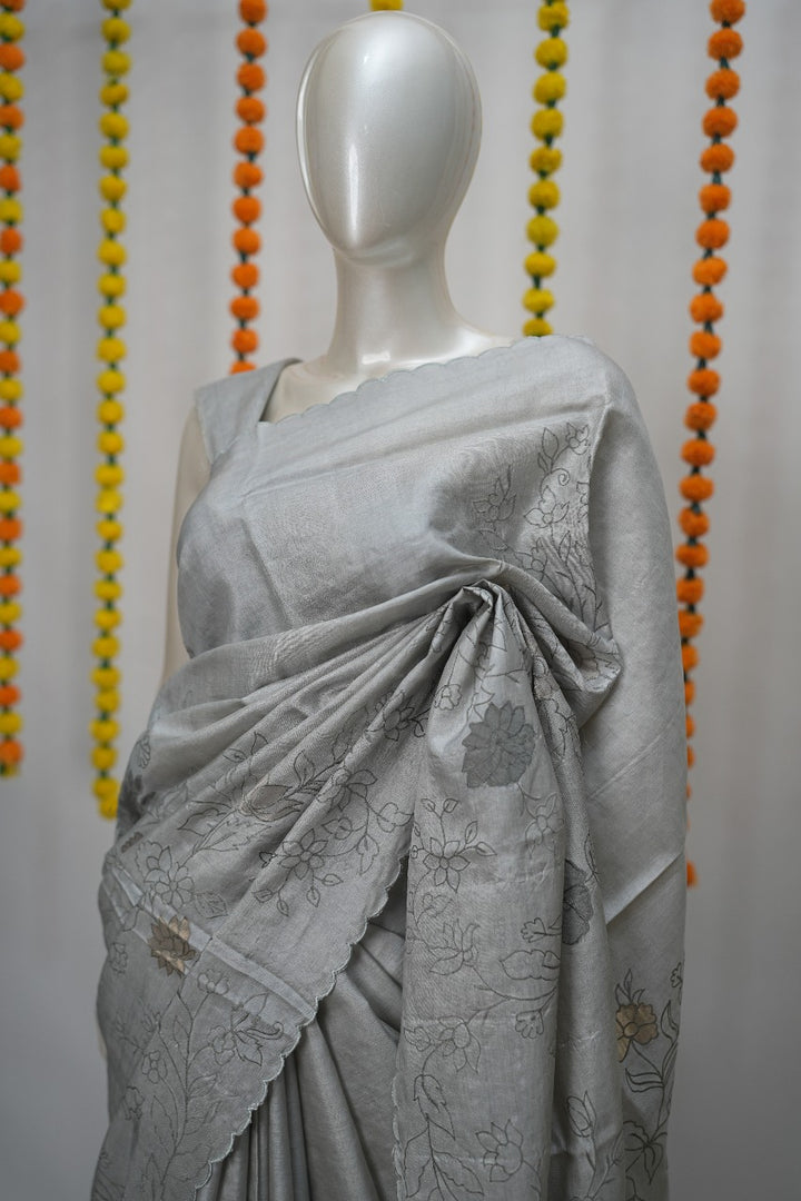 Applique Saree TSA3072