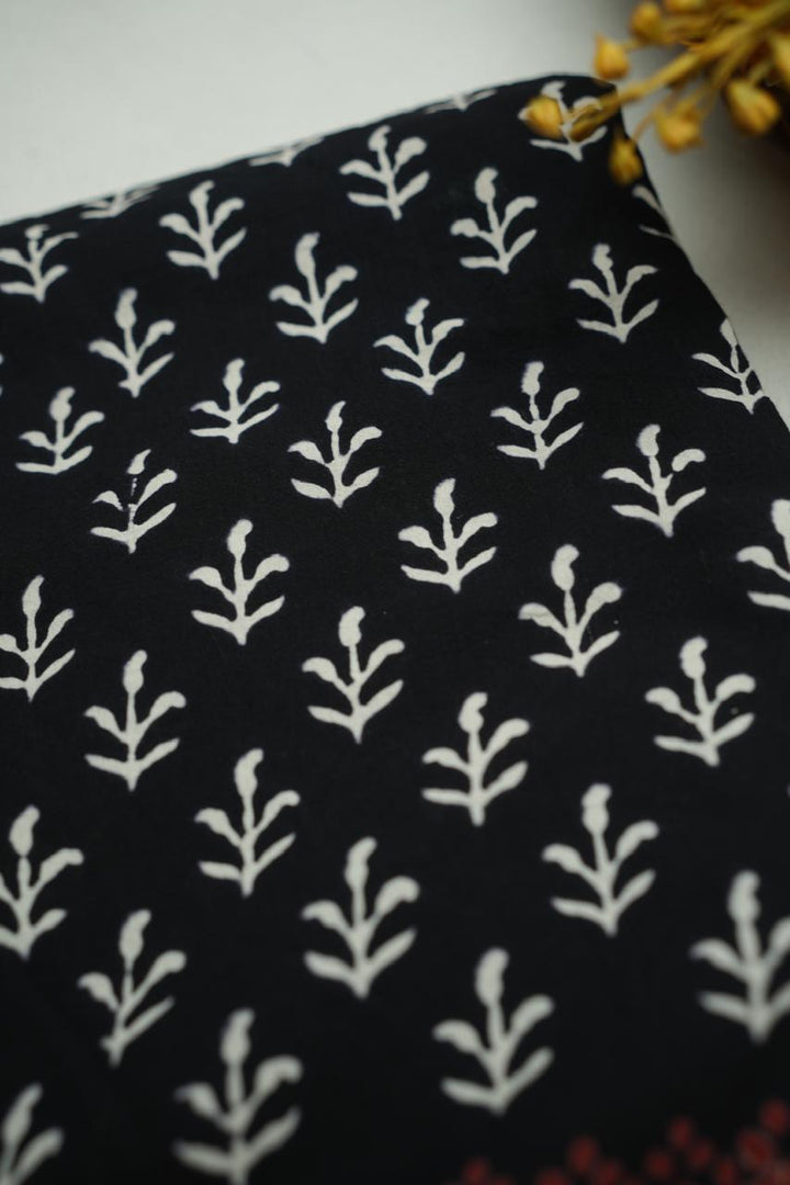 Cotton Material TRF4354 Print 3