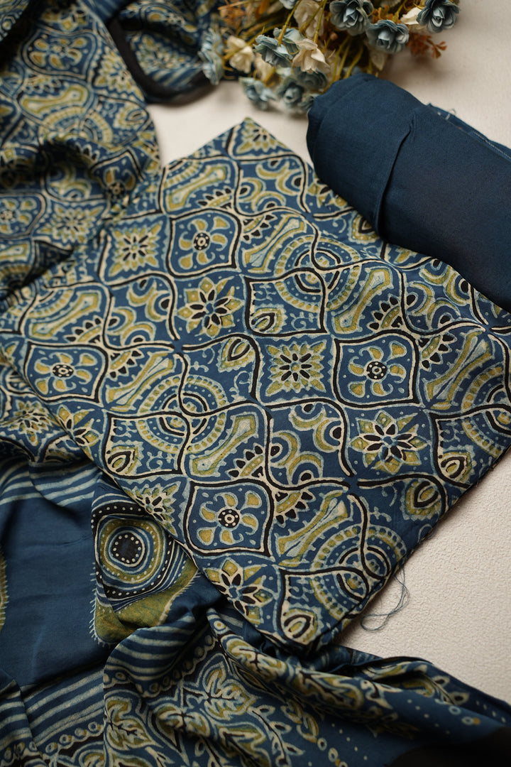 Modal Salwar TSS821