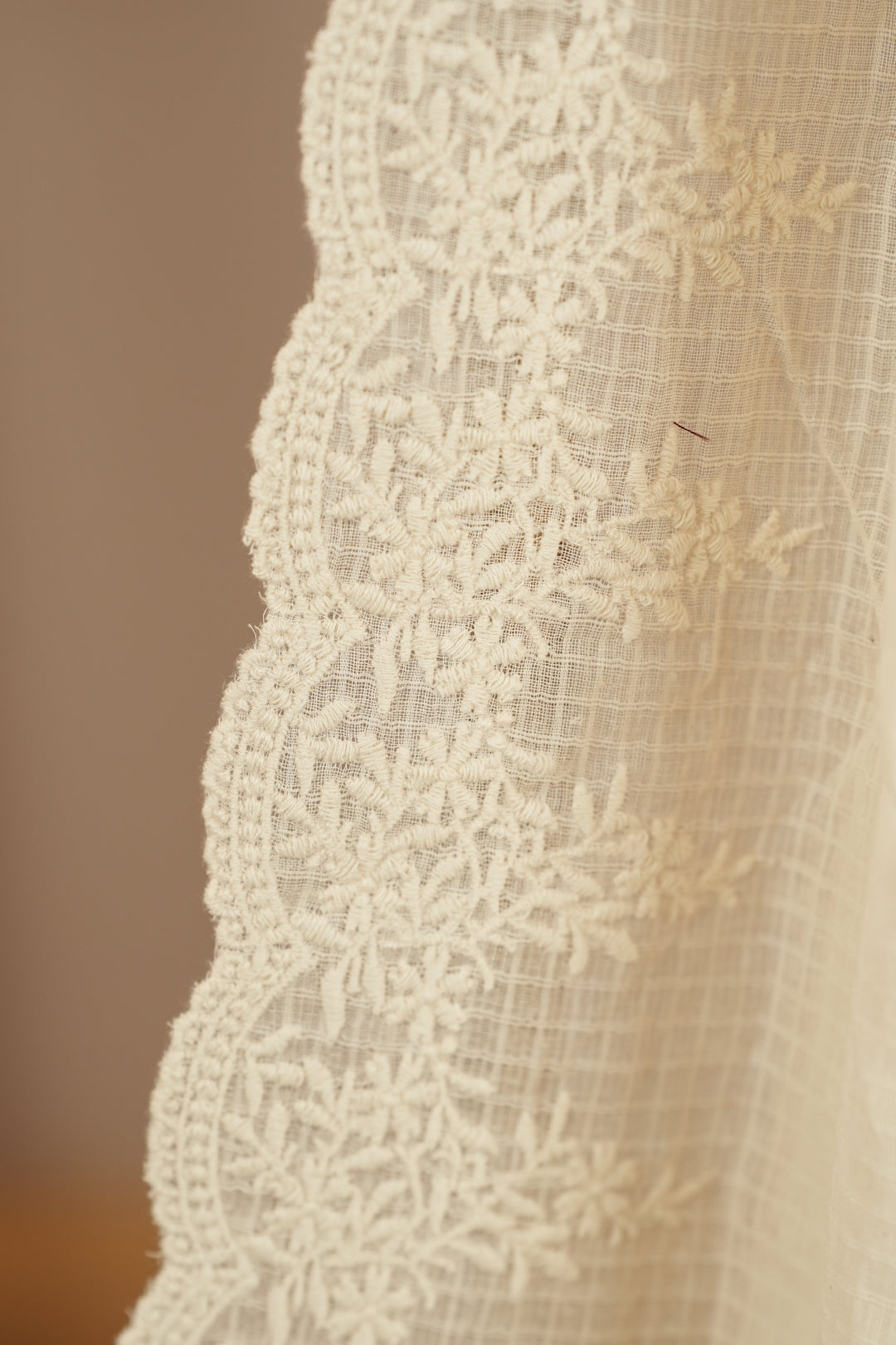 Mul Cotton Dupatta TDA386