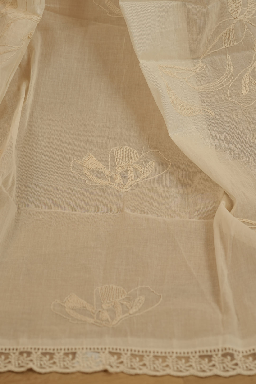 Mul Cotton Dupatta TDA387