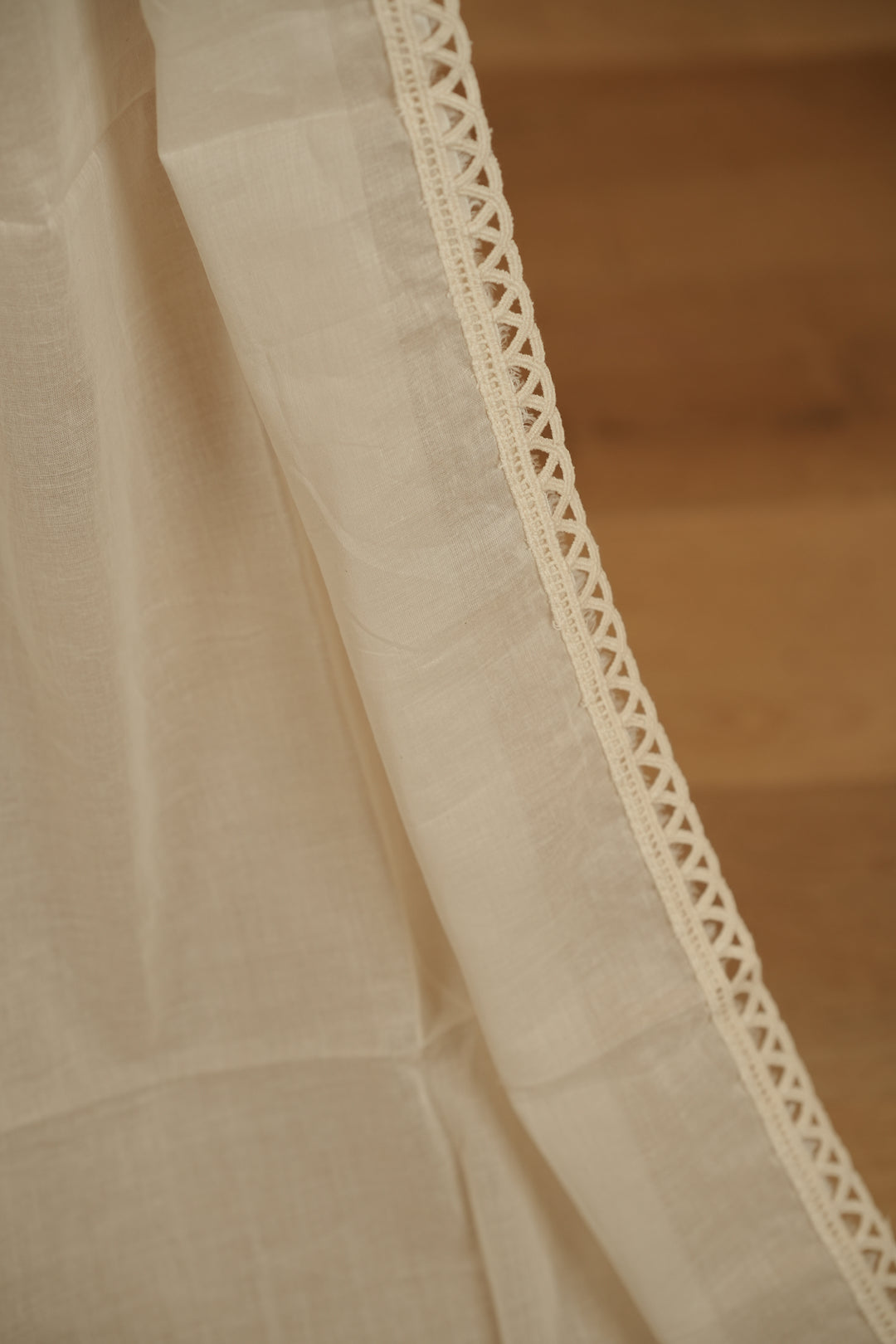 Mul Cotton Dupatta TDA384