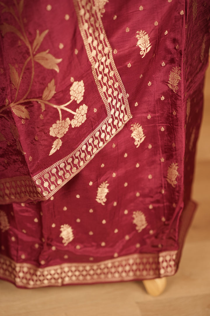Semi Banarasi Salwar TSS0280