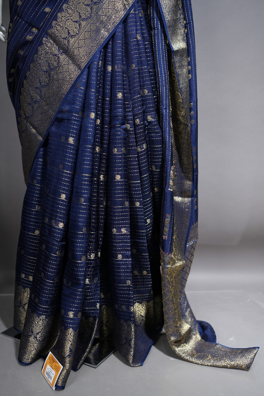 Banarasi Weave Saree TSA1824