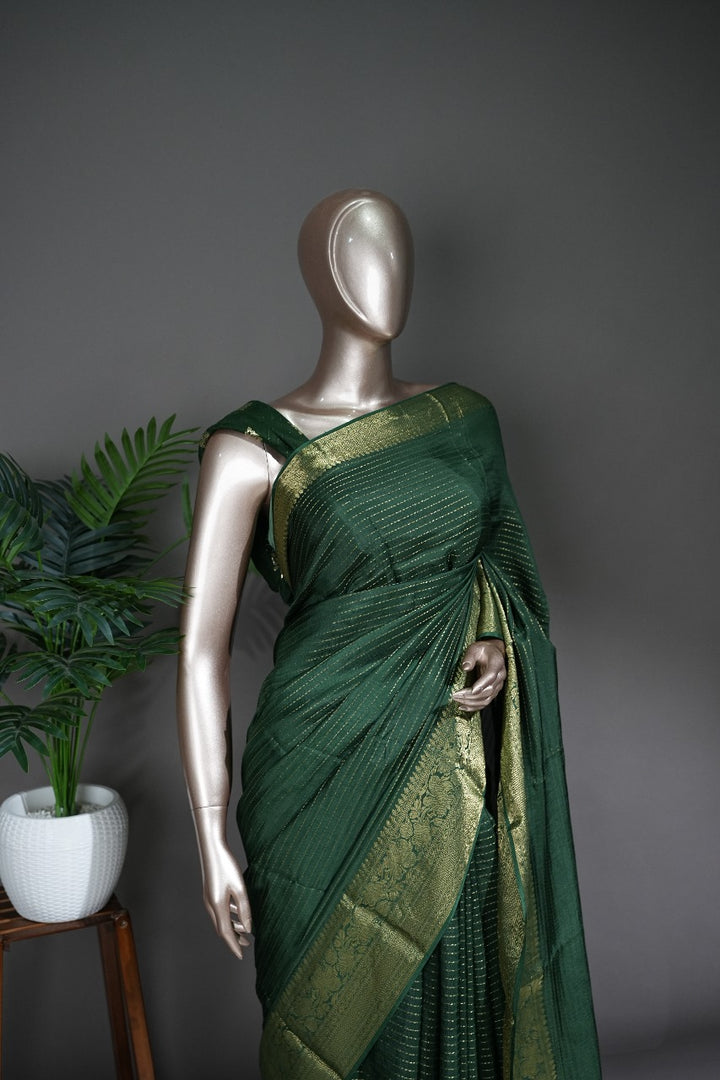 Banarasi Weave Saree TSA1824