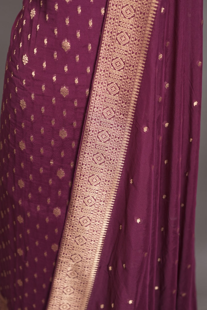 Banarasi Viscose Organza Salwar TSS2908