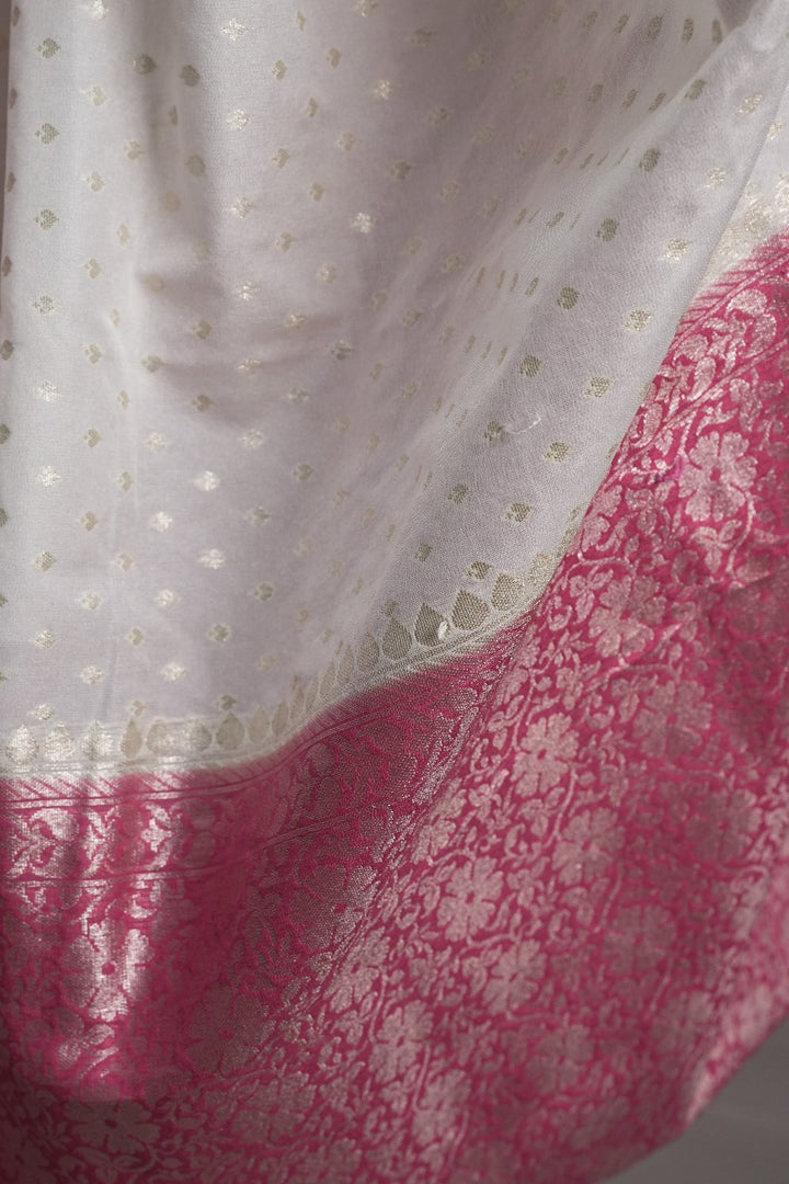 Semi Banarasi Saree TSA2912