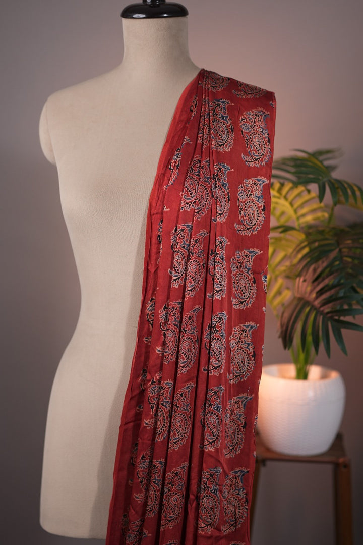 Modal Material TRF3386