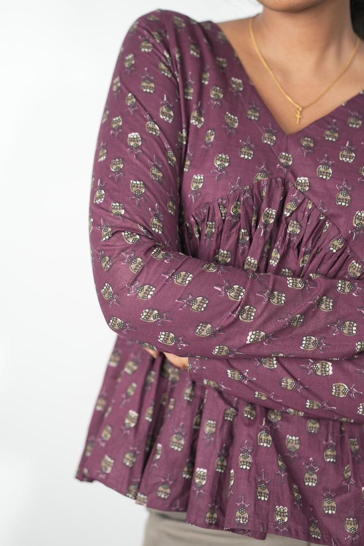 Gathered yoke crop top TCW1008
