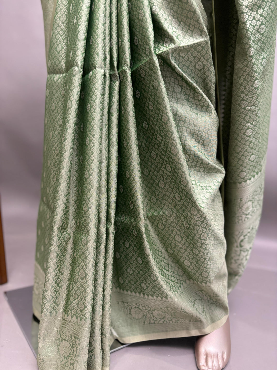 Semi Banarasi Saree TSA1586