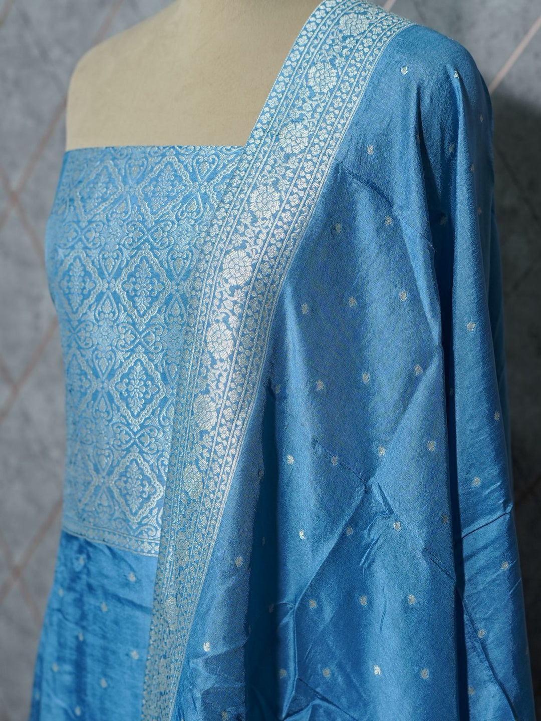 Semi-Banarasi Salwar TSS3871