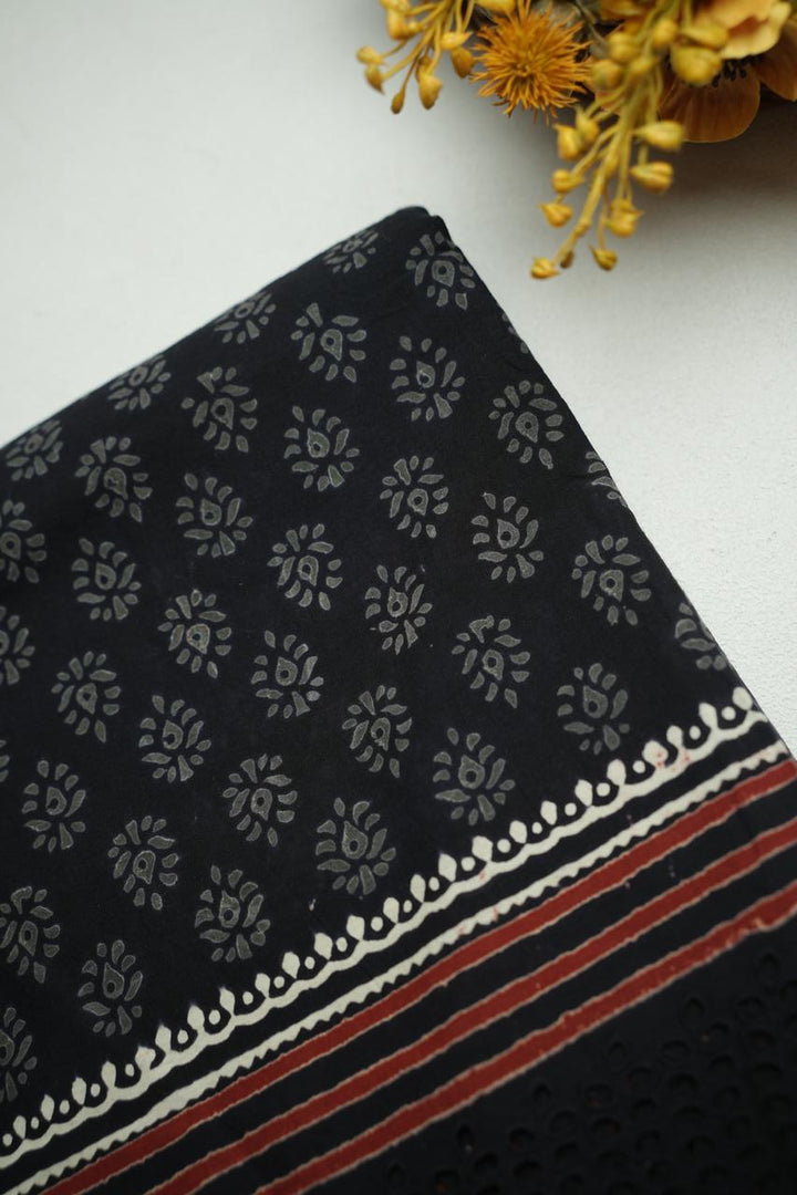 Cotton Material TRF4354 Print 1