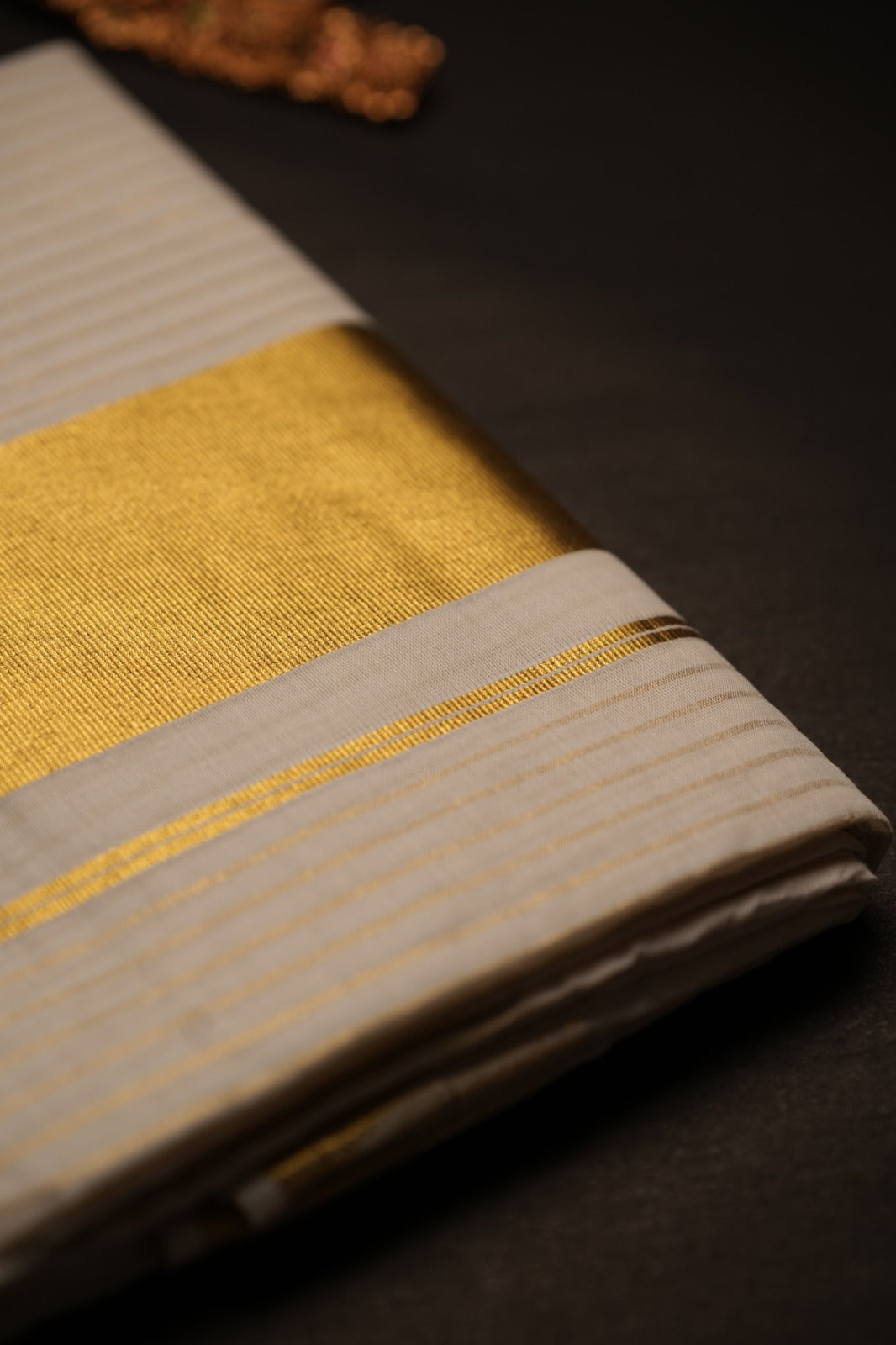 Kerala Kasavu Saree TSA742