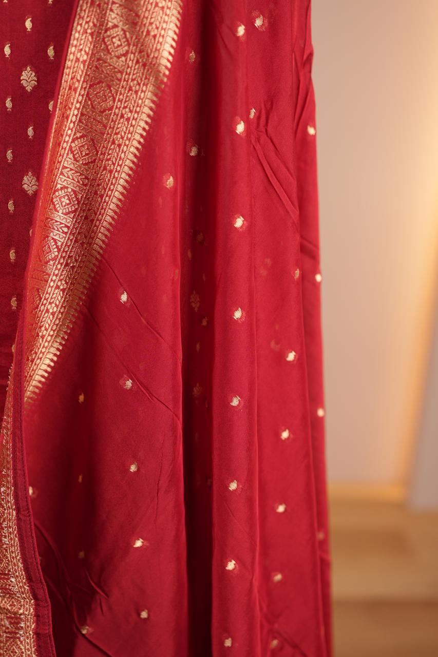 Semi Banarasi Salwar TSS739