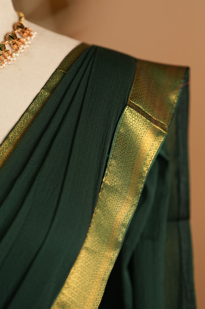 Semi- Silk Un Stitched Dhawani TDN4515 Metalic Green