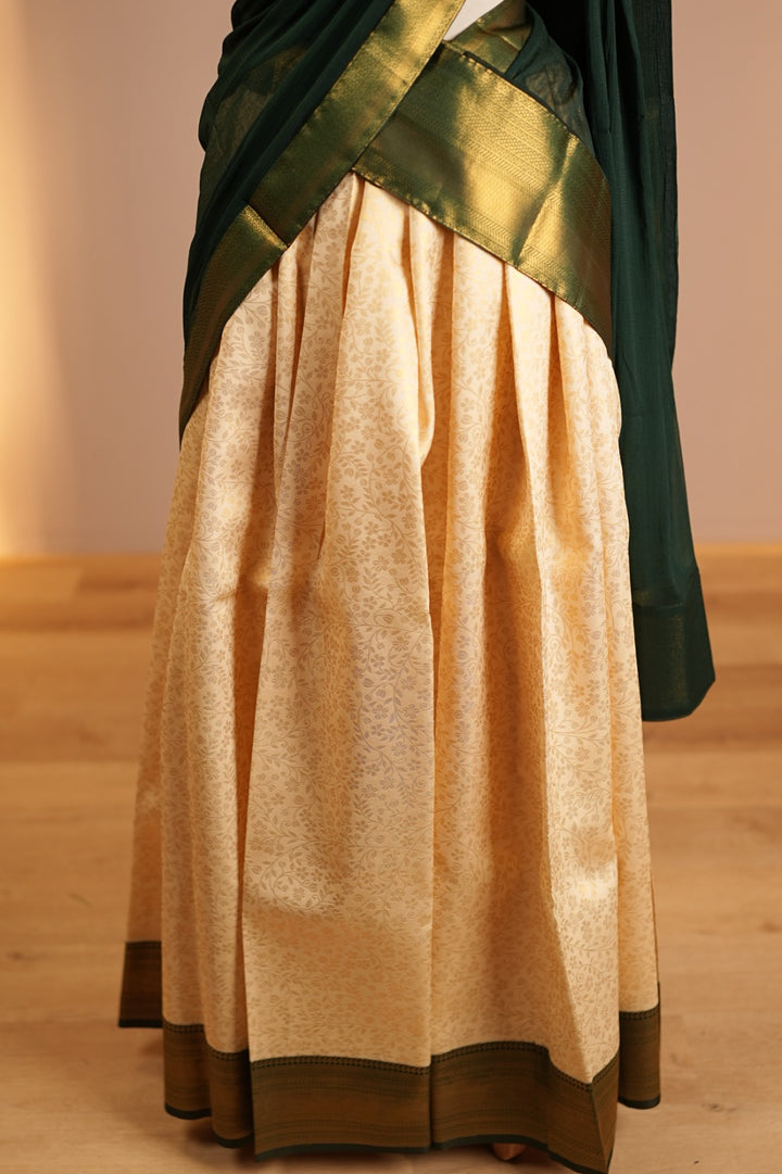 Semi- Silk Un Stitched Dhawani TDN4515 Metalic Green