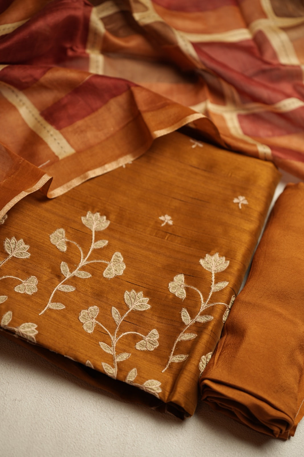 Art Tussar Salwar TSS4617