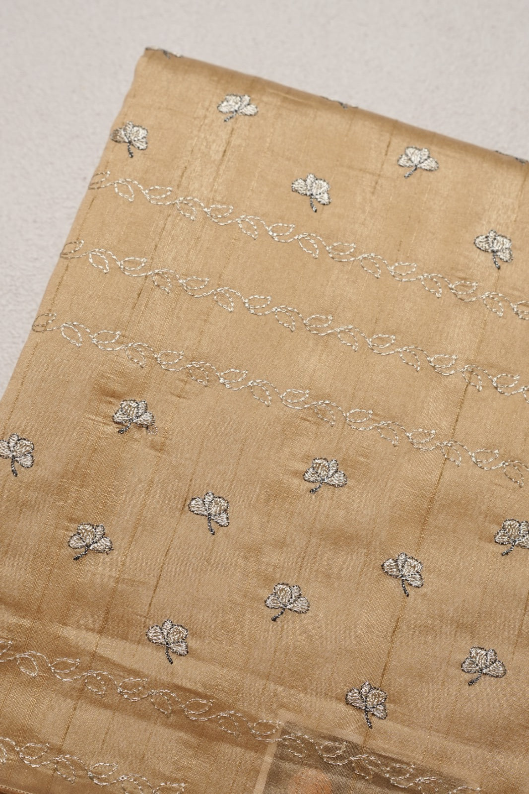 Semi Tussar Saree TSA5538