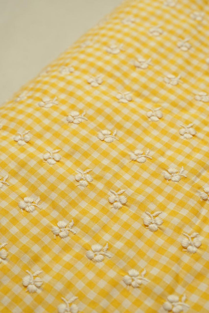 Cotton Check Material TRF4721