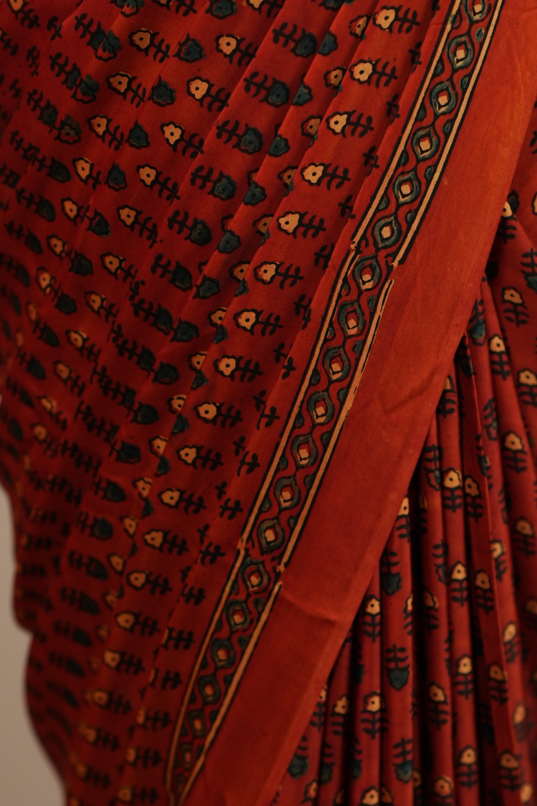 Modal Saree TSA0582