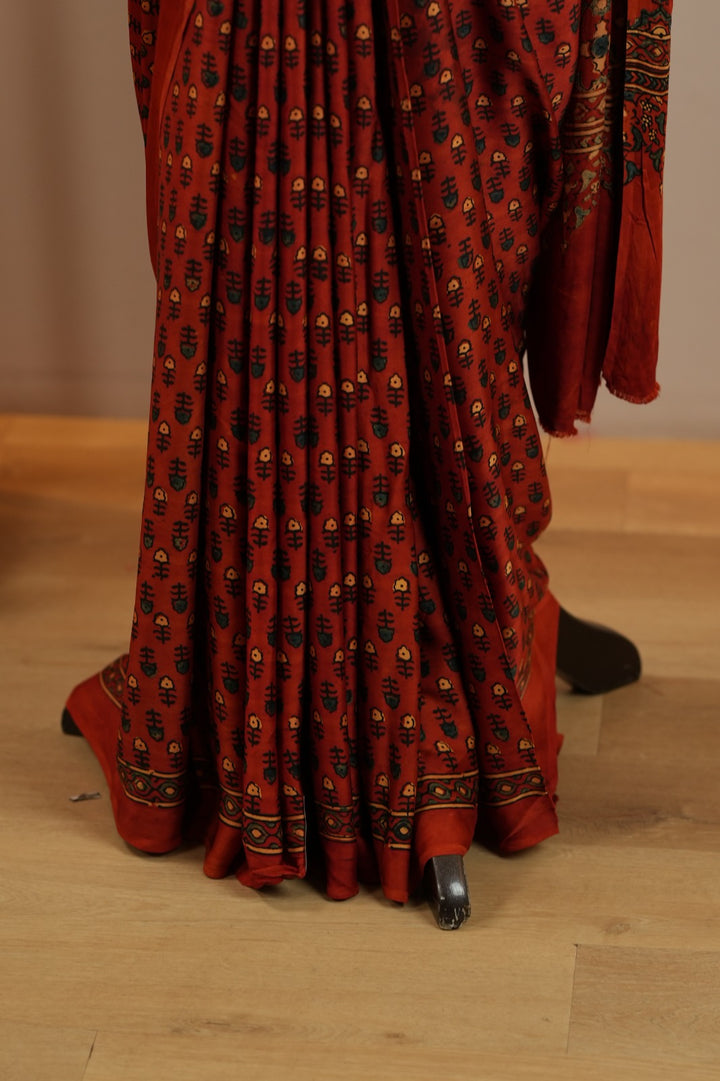 Modal Saree TSA0582