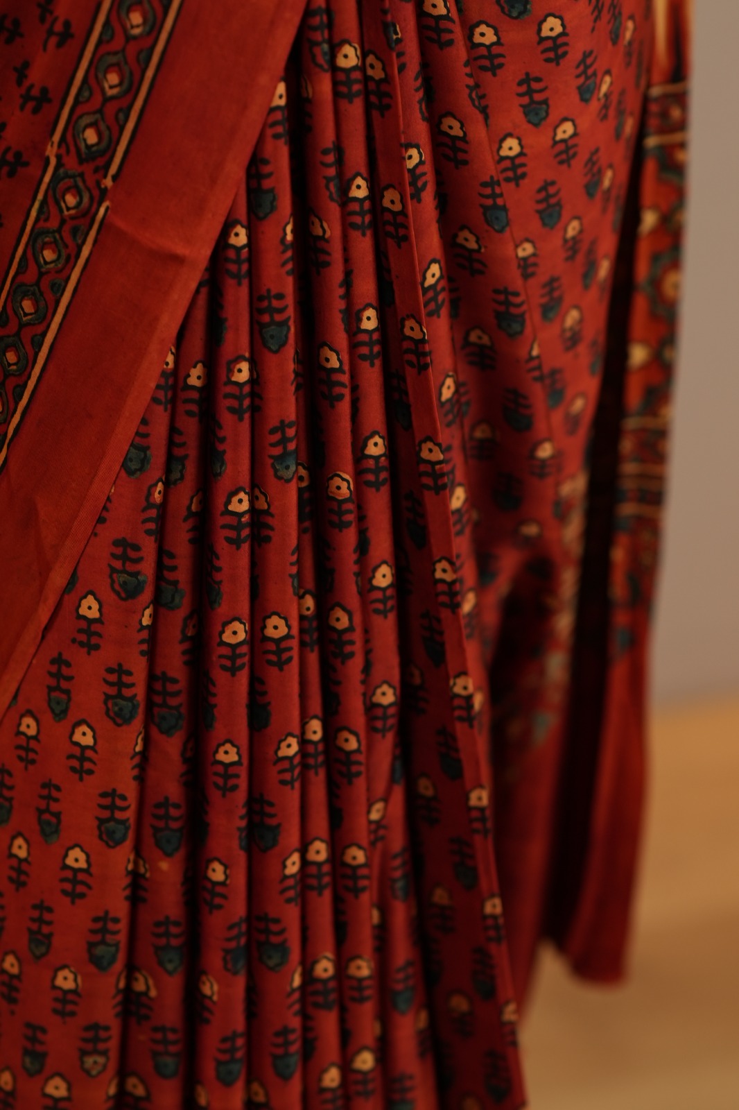 Modal Saree TSA0582