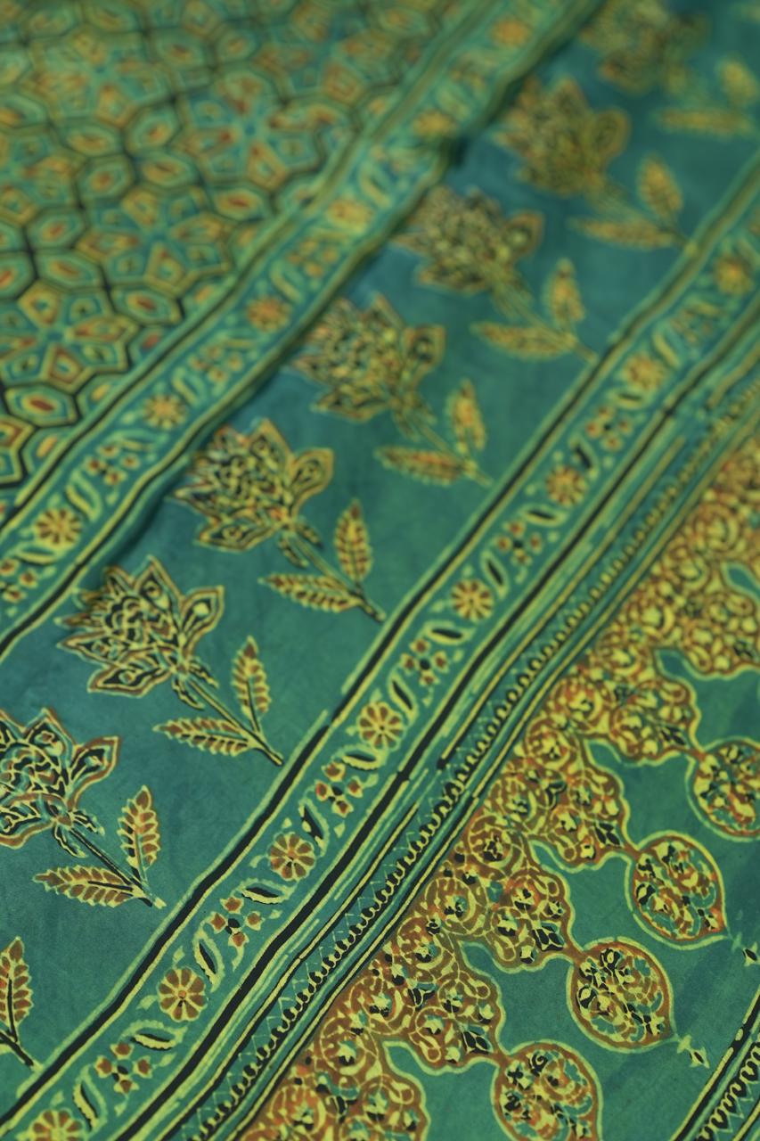 Modal Saree TSA5124