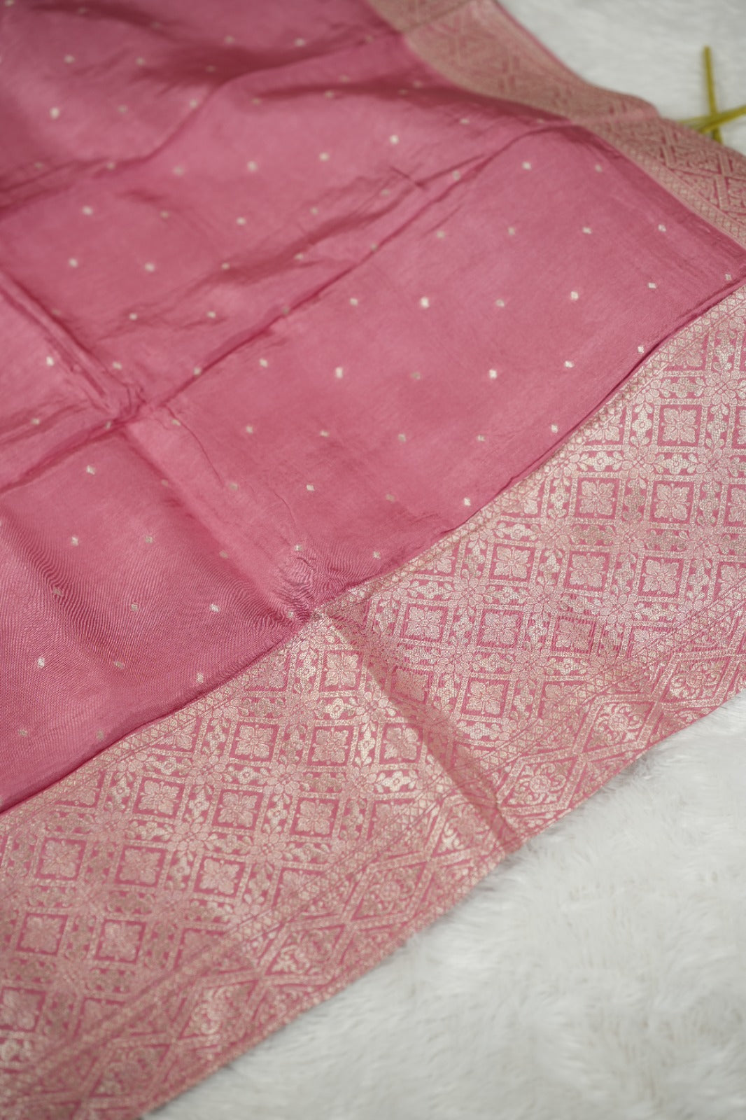 Semi Banarasi Salwar TSS0689