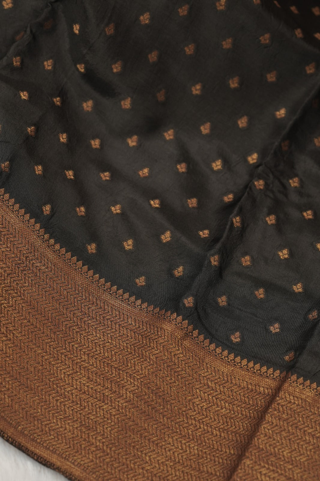 Semi Banarasi Salwar TSS0806