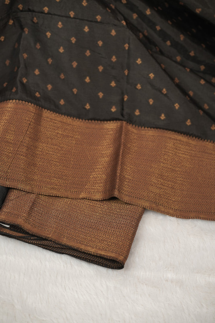 Semi Banarasi Salwar TSS0806