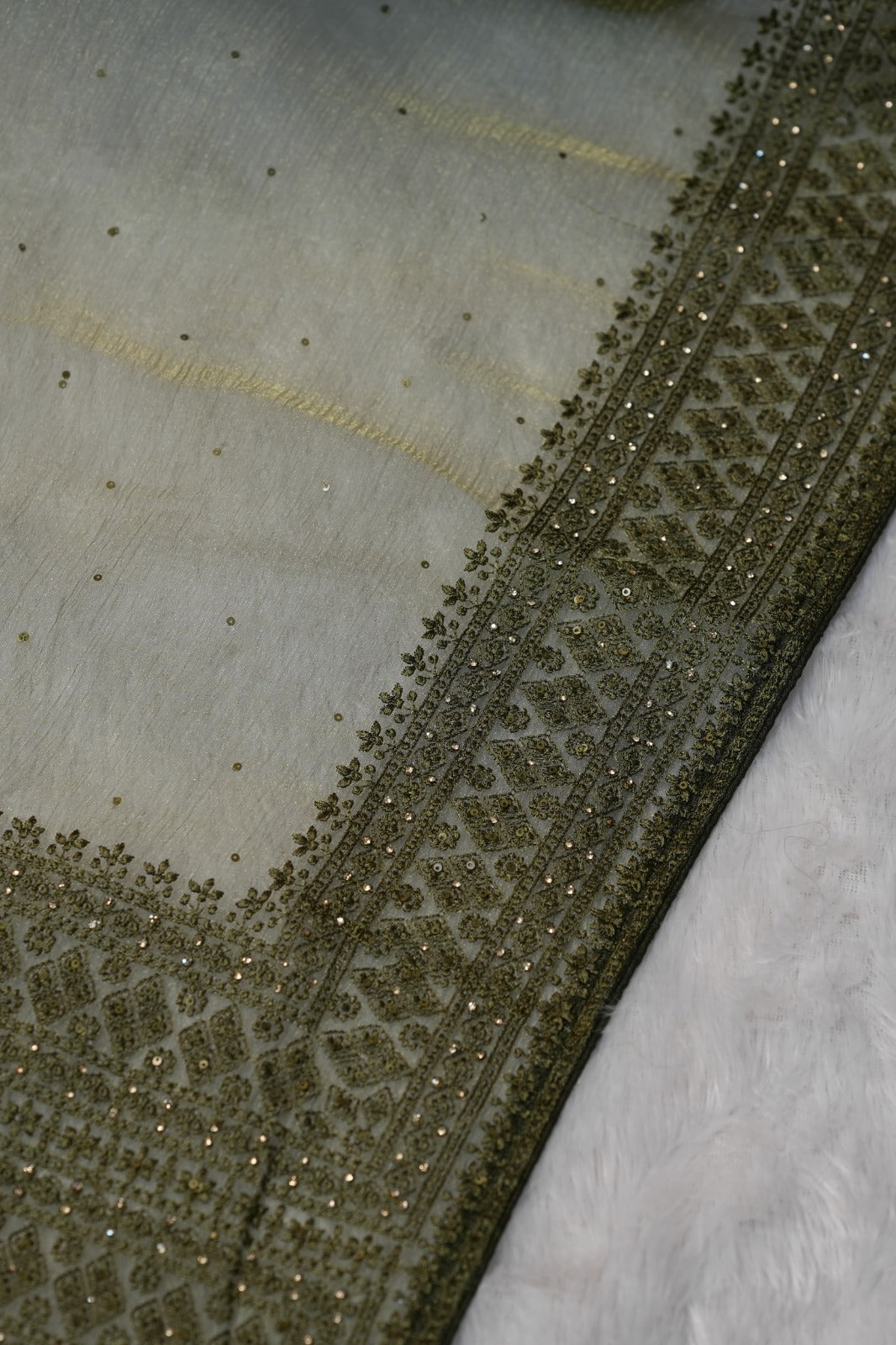 Crushed Tissue Saree TSA5222