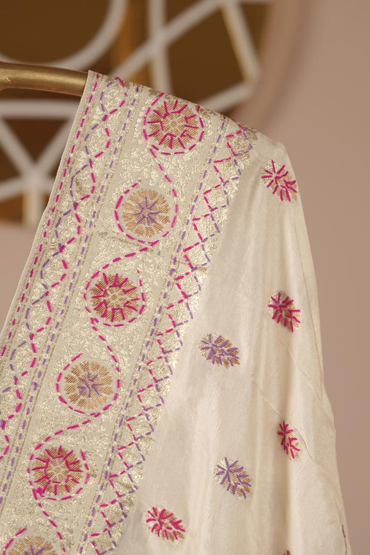 Semi Silk Duppatta TDA5540