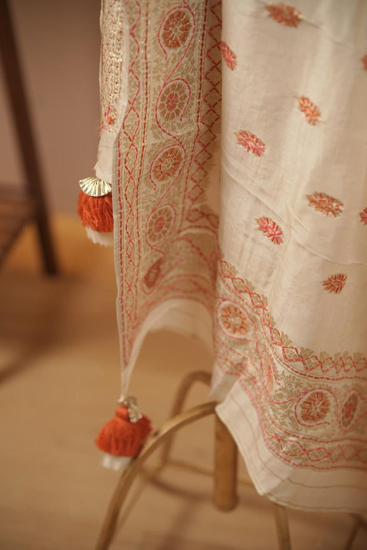 Semi Silk Duppatta TDA5540