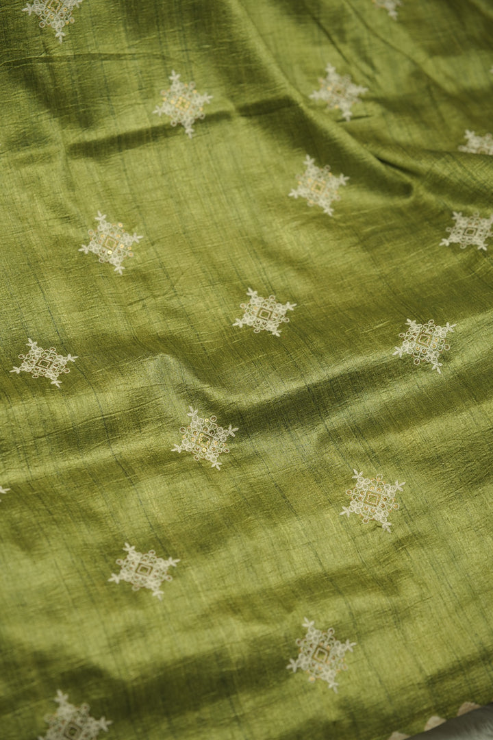 Semi Tussar Saree TSA01406