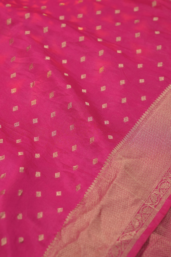 Semi Banarasi Saree TSA01416
