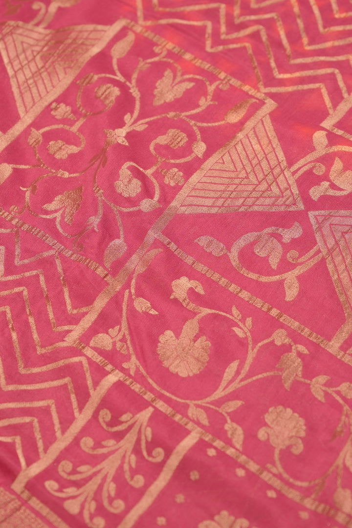 Semi Banarasi Saree TSA01423