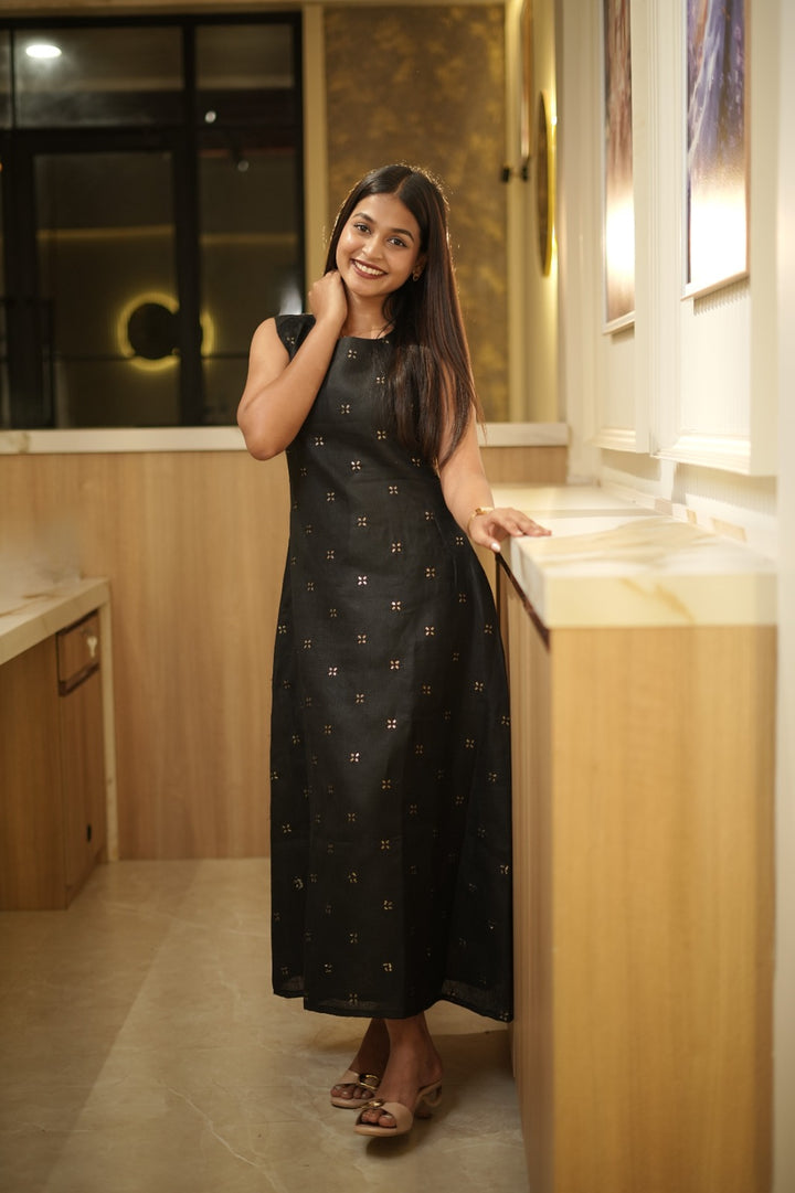 Black Linen Straight Dress TKTA1040