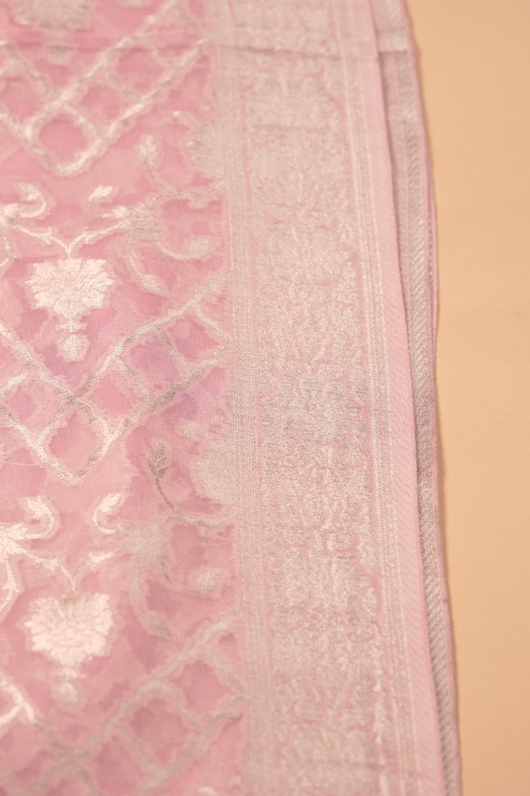 Semi Banarasi Saree TSA01517