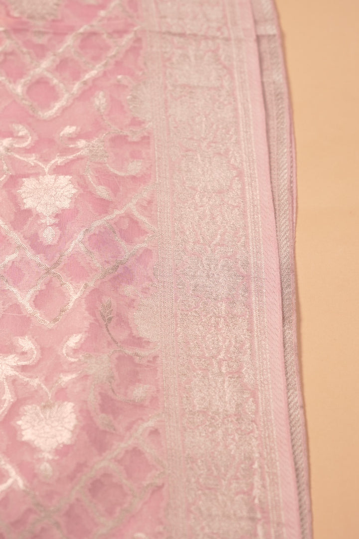 Semi Banarasi Saree TSA01517