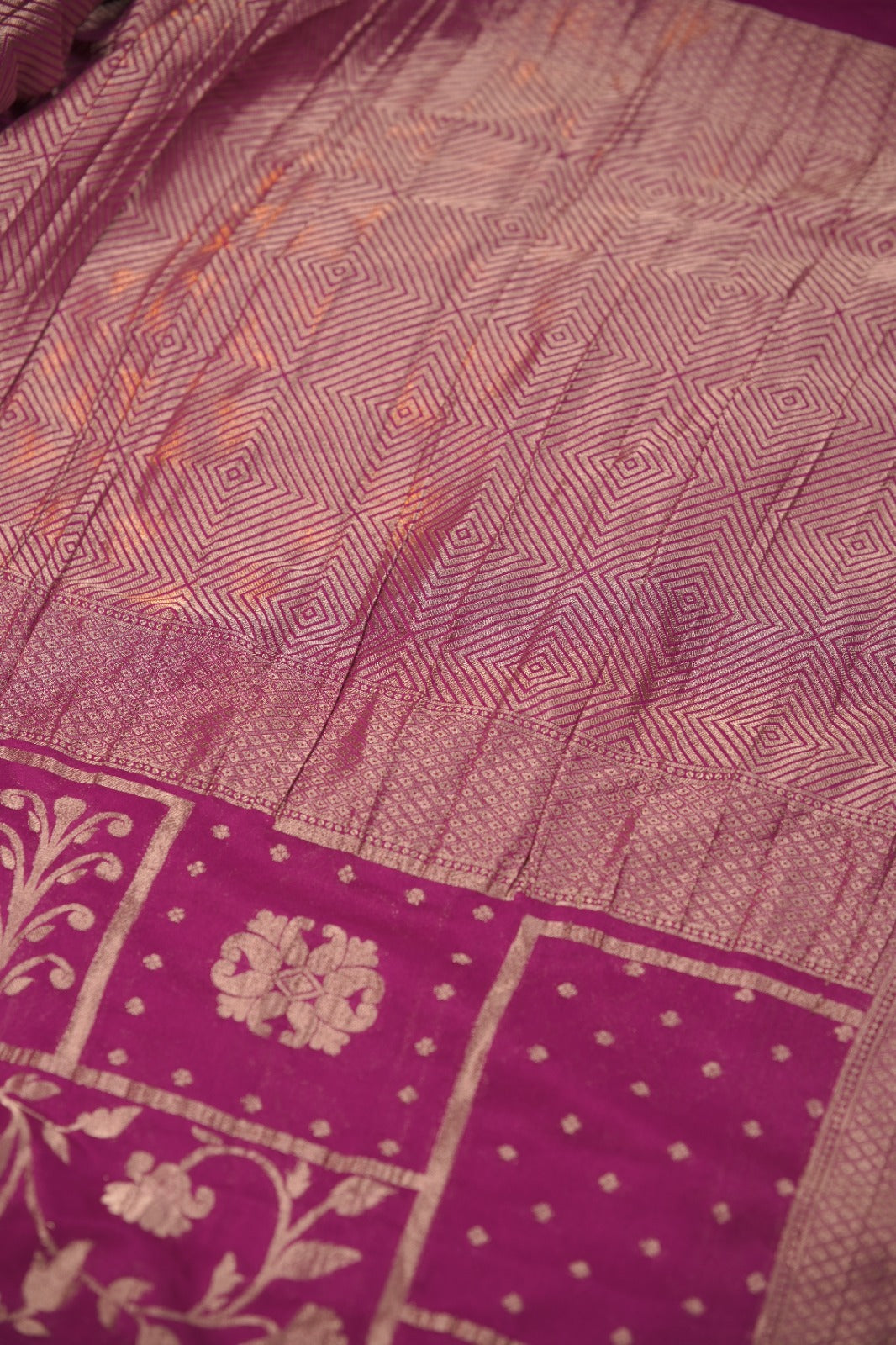 Semi Banarasi Saree TSA01513