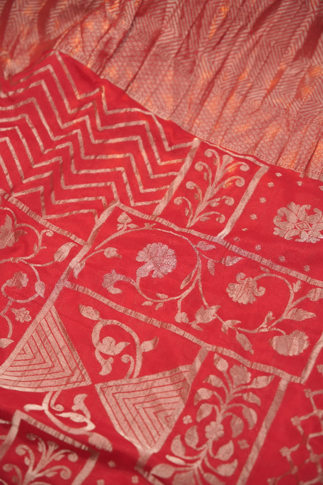 Semi Banarasi Saree TSA01515