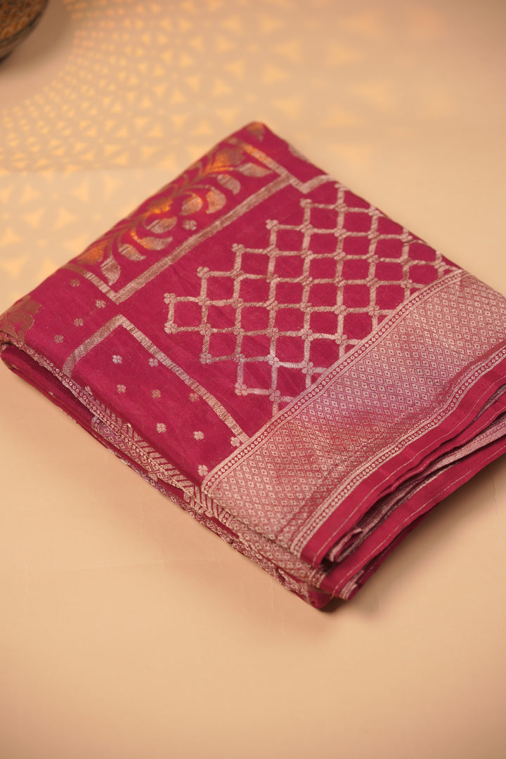 Semi Banarasi Saree TSA01514