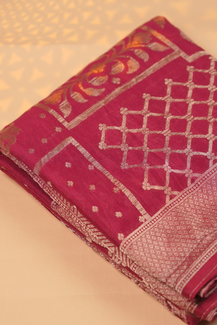 Semi Banarasi Saree TSA01514