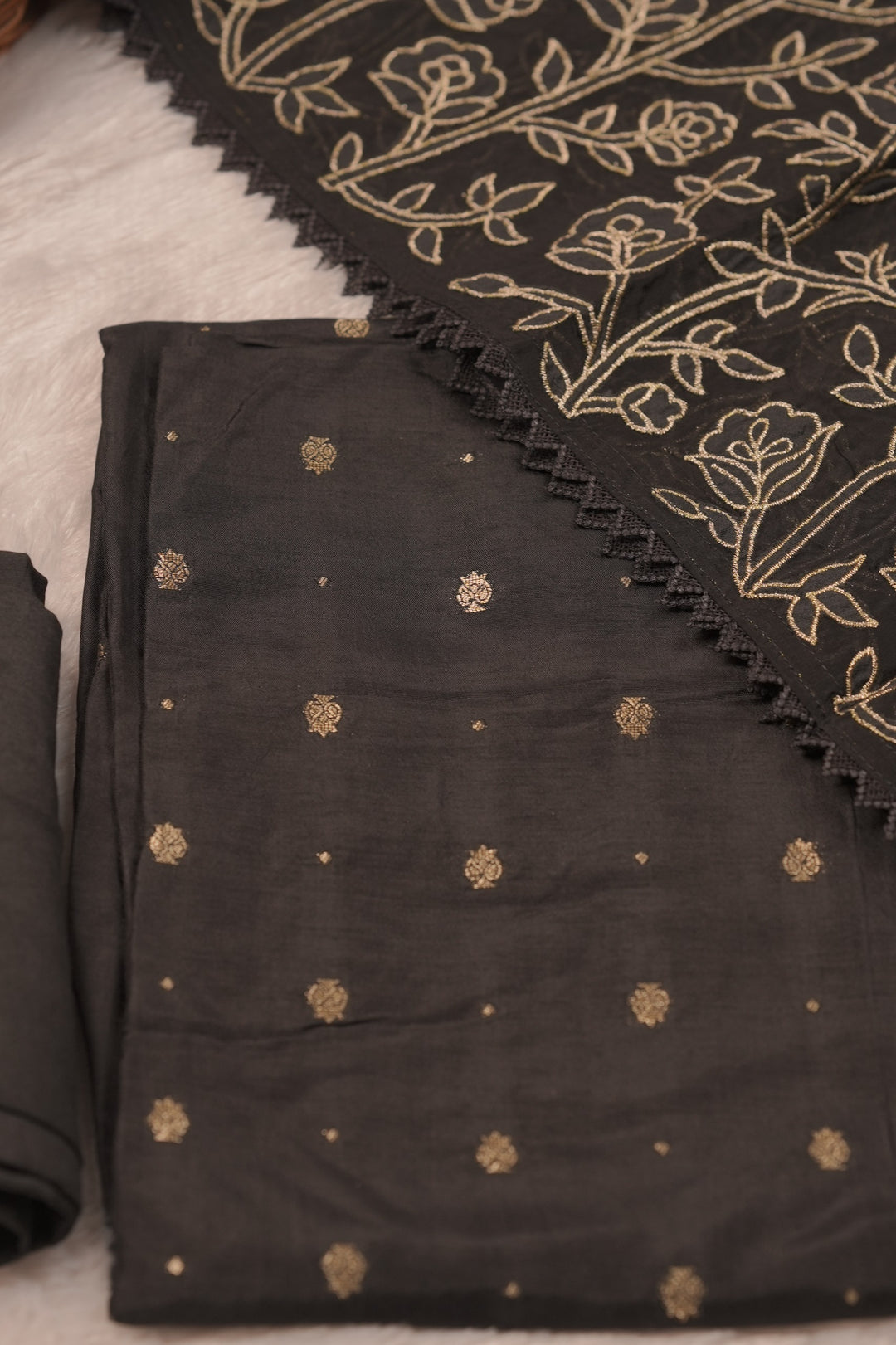Semi Banarasi Salwar TSS01618