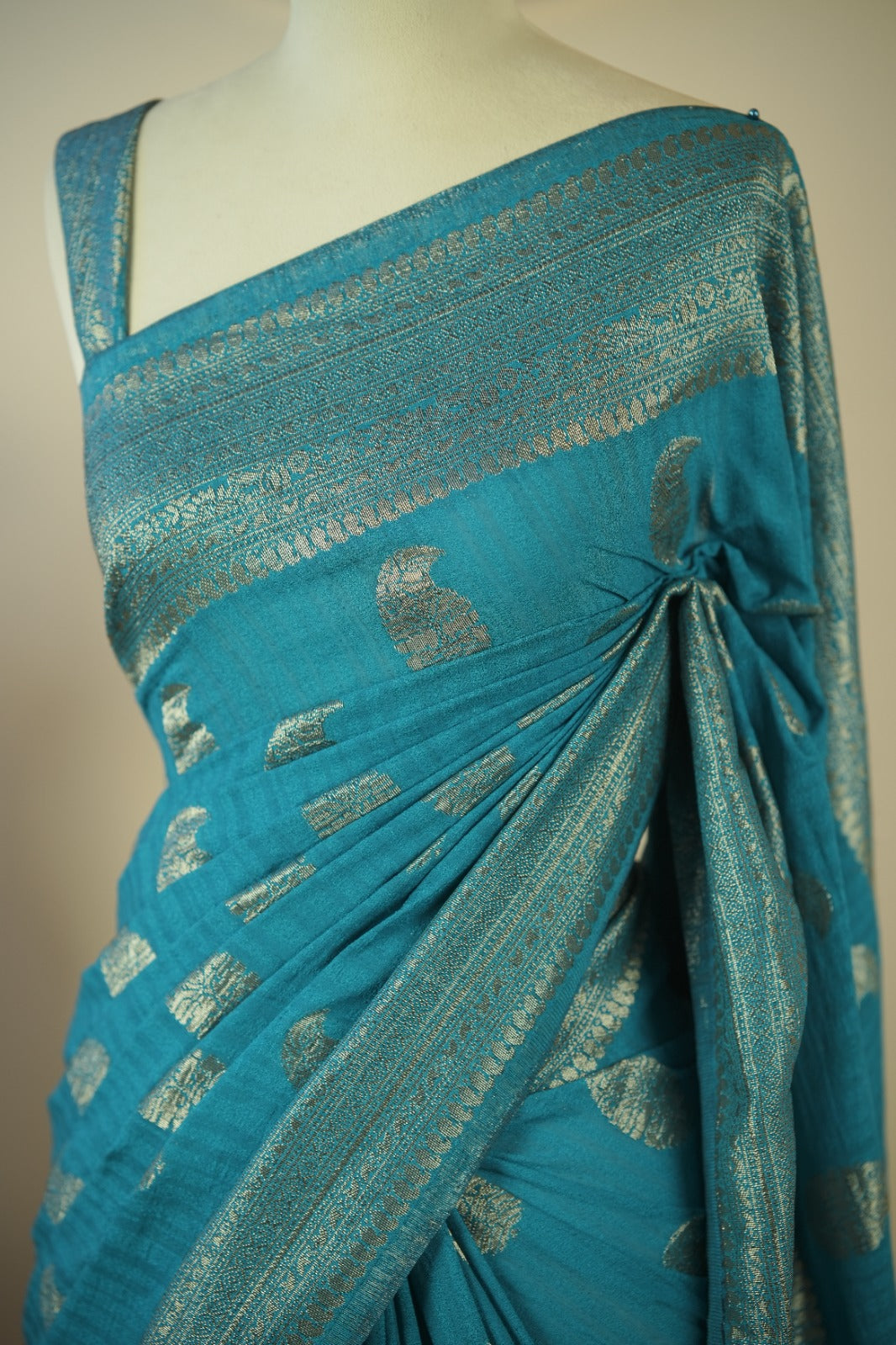 Semi Banarasi Saree TSA01728