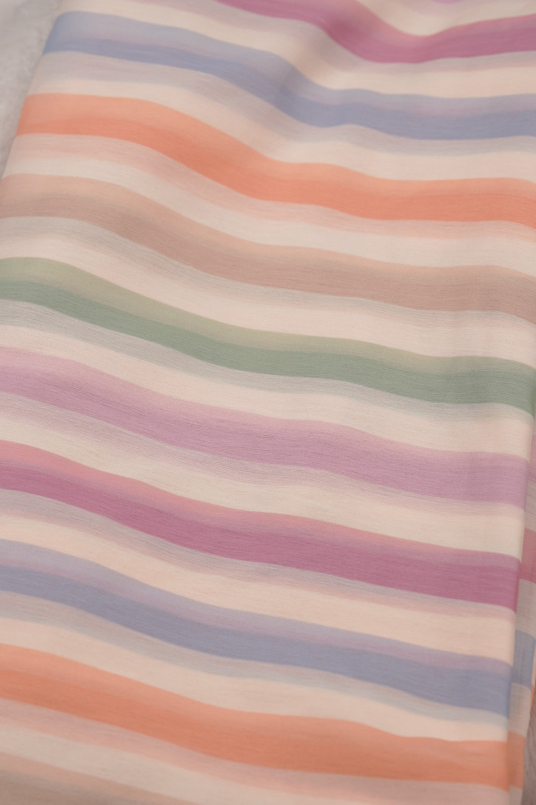 Chinnon Material TRF5865
