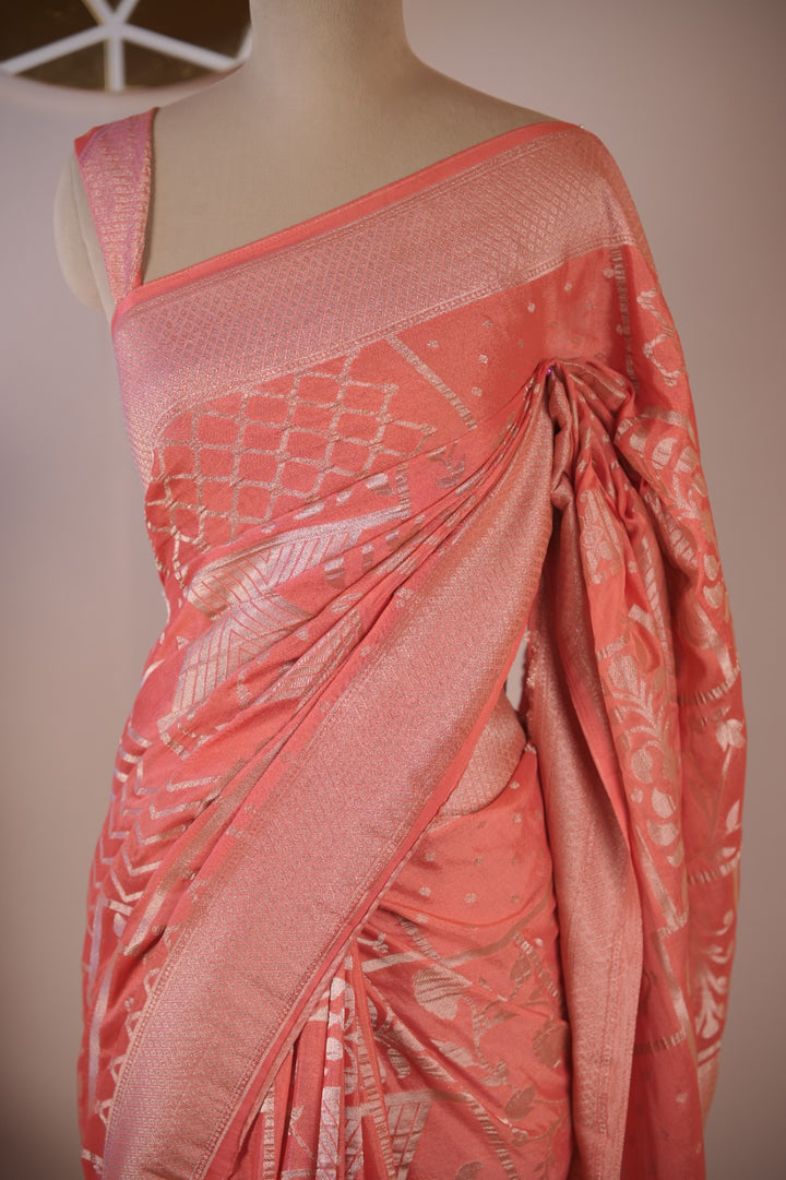 Semi Banarasi Saree TSA01732