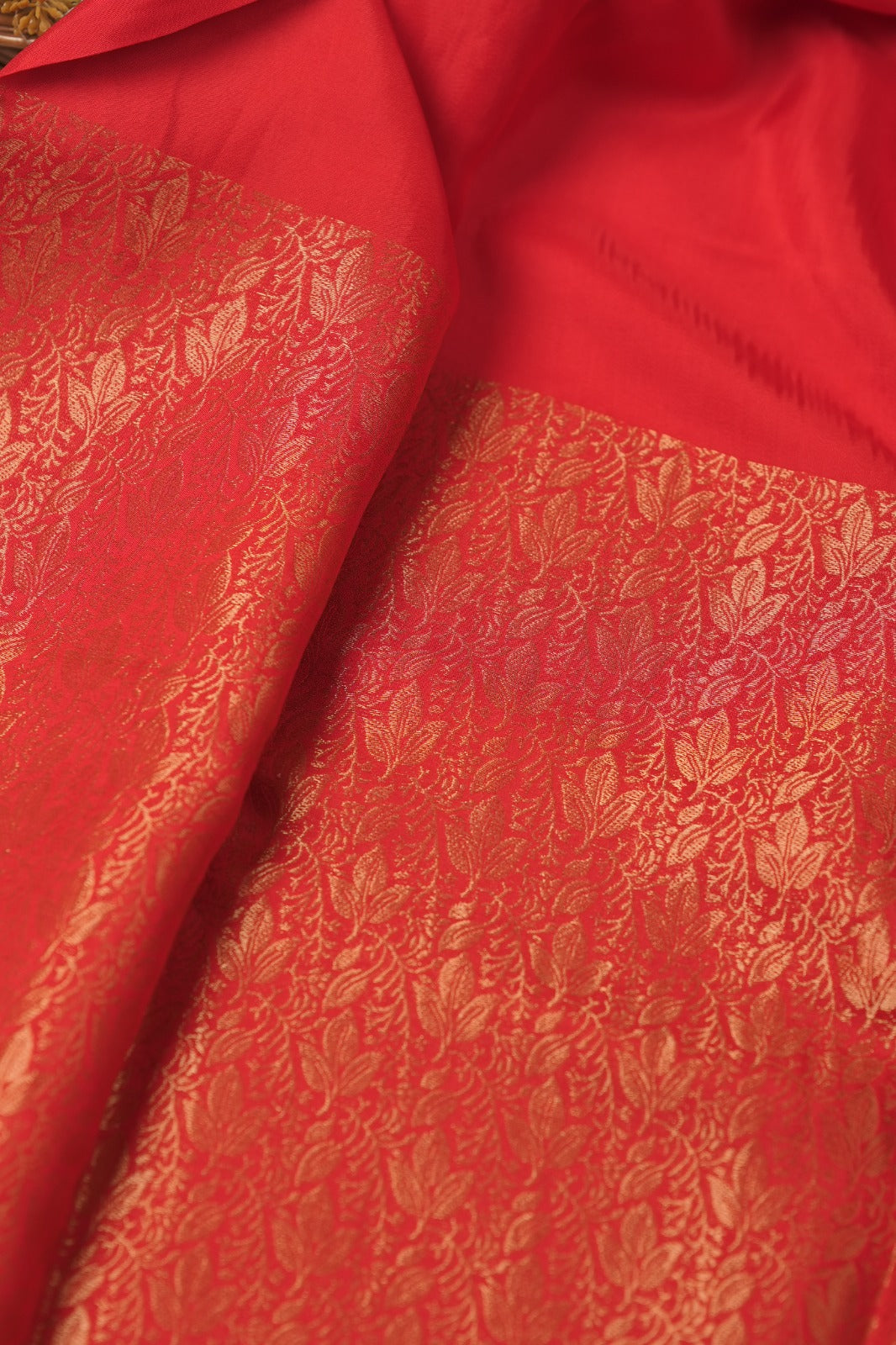 Crepe Silk Saree TSA5993