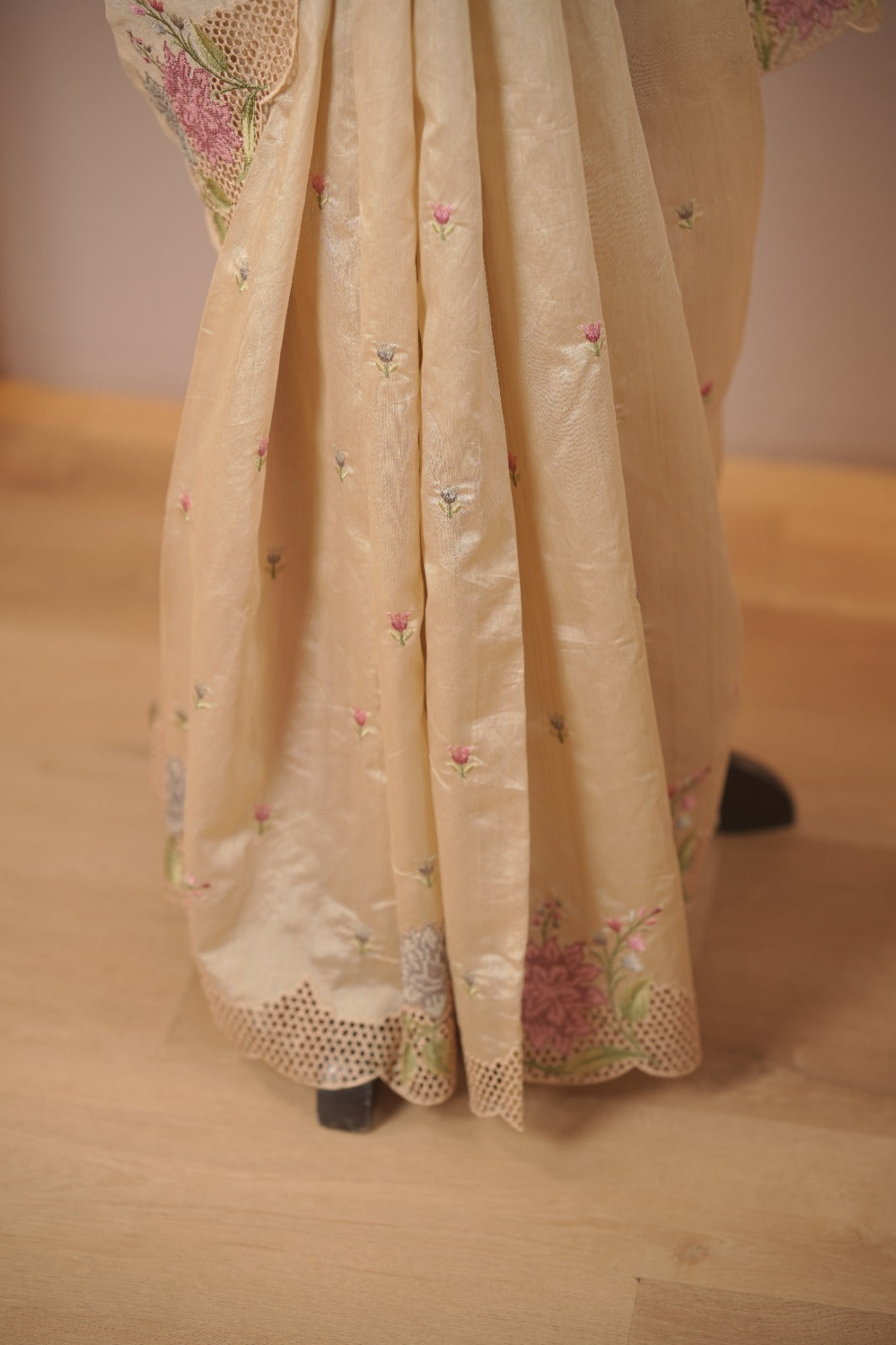 Semi Tussar Saree TSA02024